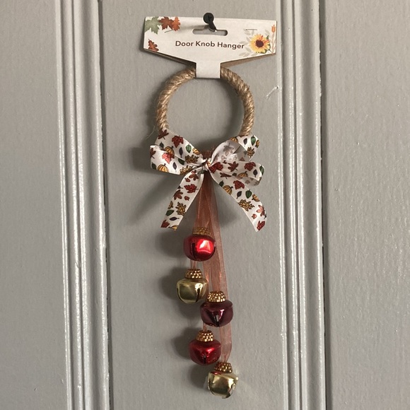 NWT Fall Harvest Theme Door Knob Hanger w/ Bells & Bow - Picture 5 of 10
